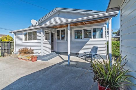 Photo of property in 12 D'arcy Street, Leeston, 7632
