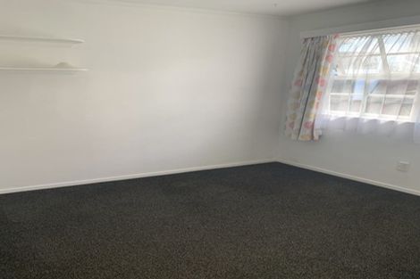 Photo of property in 81 Sycamore Drive, Sunnynook, Auckland, 0620