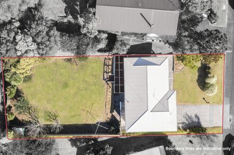 Photo of property in 8 Hewlett Road, Massey, Auckland, 0614