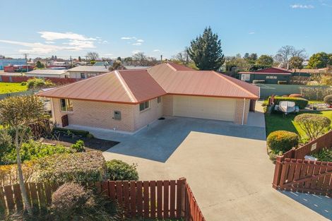 Photo of property in 26 Dobson Street, Waimate, 7924