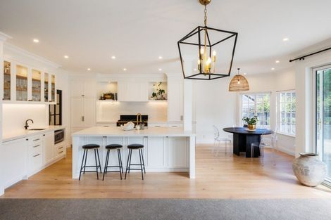 Photo of property in 23 Elmira Avenue, Hokowhitu, Palmerston North, 4410