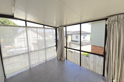 Photo of property in 68 Hutchinsons Road, Bucklands Beach, Auckland, 2014