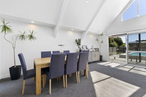 Photo of property in 37 Callender Terrace, Paraparaumu Beach, Paraparaumu, 5032