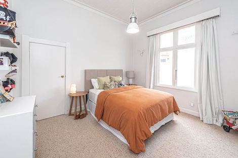 Photo of property in 4 Saint Leonard Street, Saint Johns Hill, Whanganui, 4501