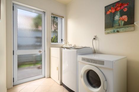 Photo of property in 4 Lakeside Villas, Whitby, Porirua, 5024