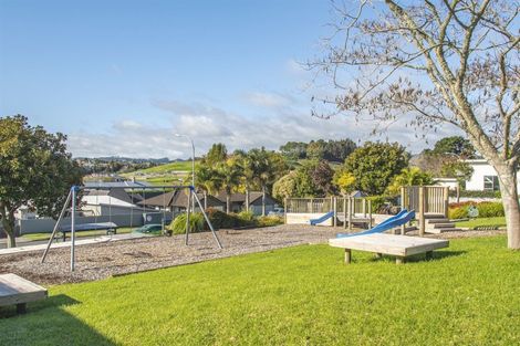 Photo of property in 10 Hannah Place, Ohauiti, Tauranga, 3112