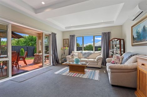 Photo of property in 48 Oakwood Drive, Rangiora, 7400