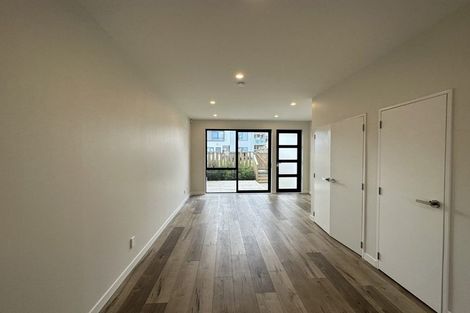 Photo of property in 4 Matakohe Road, Westgate, Auckland, 0814