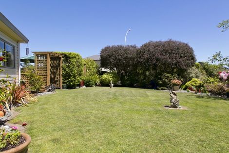 Photo of property in 2/2 Astelia Way, Waipahihi, Taupo, 3330
