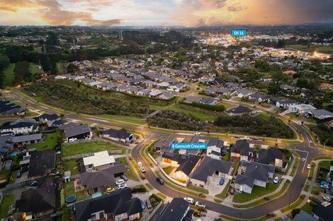 Photo of property in 8 Gemscott Crescent, Huapai, Kumeu, 0810