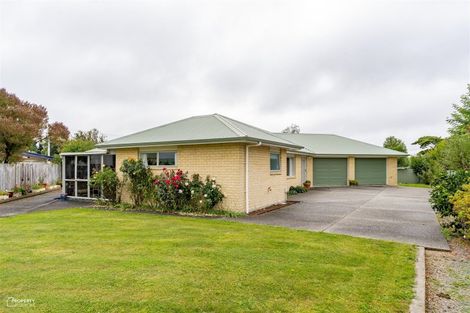 Photo of property in 10 Massey Place, Masterton, 5810