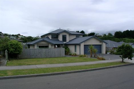 Photo of property in 9 Routeburn Avenue, Aotea, Porirua, 5024