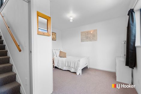 Photo of property in 19 Braeside, Kinmont Park, Mosgiel, 9024