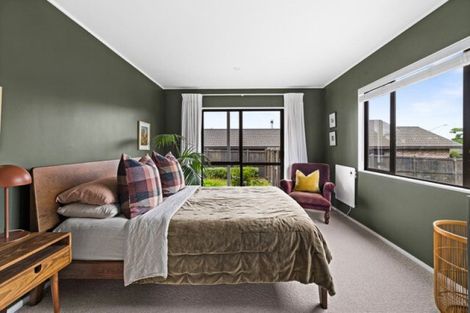 Photo of property in 12 Chestnut Court, Havelock North, 4130