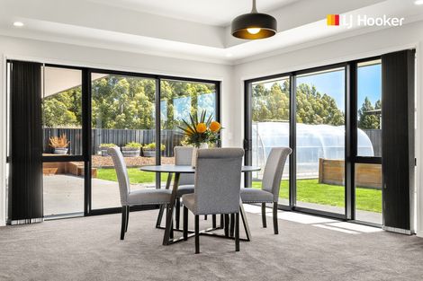 Photo of property in 5 Tate Crescent, Green Island, Dunedin, 9018