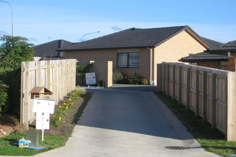 Photo of property in 23 Ballymore Drive, Pinehill, Auckland, 0632