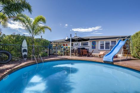 Photo of property in 56 Clarence Cox Crescent, Pirimai, Napier, 4112