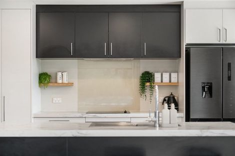 Photo of property in 71 Stratford Drive, Mount Pisa, Cromwell, 9383