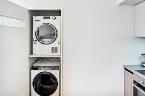 Photo of property in Unit 306,l3, 306/14 Laings Road, Hutt Central, Lower Hutt, 5010