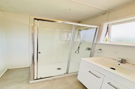 Photo of property in 33 Royston Street, Rosehill, Papakura, 2113