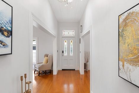 Photo of property in 48a Ohinerau Street, Remuera, Auckland, 1050