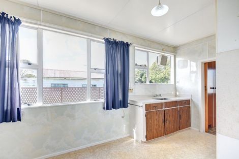 Photo of property in 12 Falkland Street, Whanganui East, Whanganui, 4500