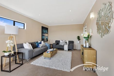 Photo of property in 3/7 Lynngate Place, Hillcrest, Auckland, 0627