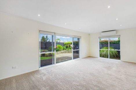 Photo of property in 2/10 Mangarata Avenue, Papatoetoe, Auckland, 2025