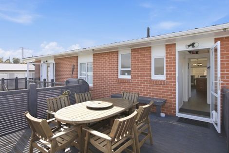 Photo of property in 13 Durham Avenue, Welbourn, New Plymouth, 4312