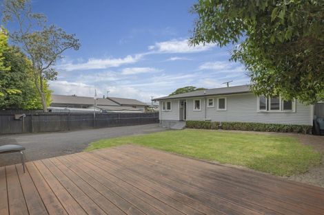 Photo of property in 18 Boundary Road, Opaheke, Papakura, 2113