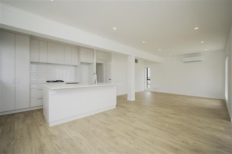 Photo of property in 8/349 Tamaki Drive, Saint Heliers, Auckland, 1071