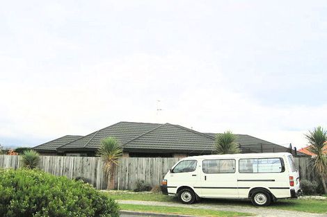 Photo of property in 14 Beach Haven Place, Paraparaumu Beach, Paraparaumu, 5032