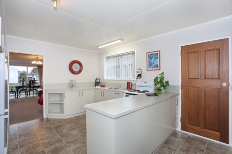 Photo of property in 10 Rainforth Street, Roslyn, Palmerston North, 4414