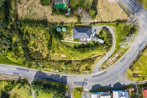 Photo of property in 3241 Paparoa-oakleigh Road, Paparoa, 0571