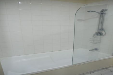 Photo of property in Terrace Heights Apartments, 12c/163 The Terrace, Wellington Central, Wellington, 6011