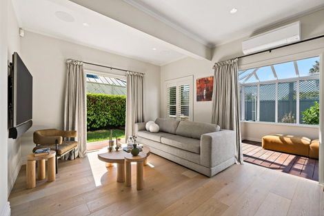 Photo of property in 83b St Stephens Avenue, Parnell, Auckland, 1052