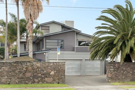 Photo of property in 43 Oceanbeach Road, Mount Maunganui, 3116