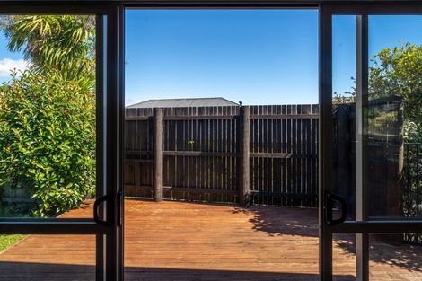 Photo of property in 12 Lionel Place, Mapua, 7005