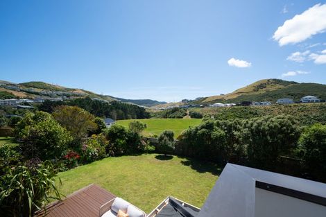 Photo of property in 14 Aintree Grove, Churton Park, Wellington, 6037