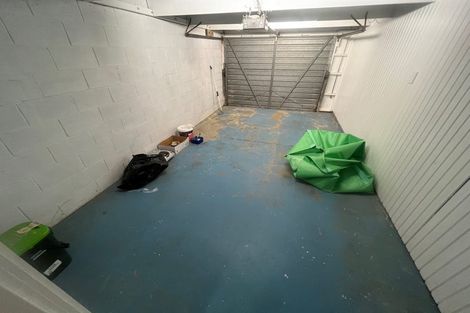 Photo of property in 2/19 Gulf Crest, Bucklands Beach, Auckland, 2012