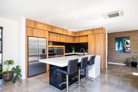 Photo of property in 21 Nadine Stanton Drive, Bell Block, New Plymouth, 4312