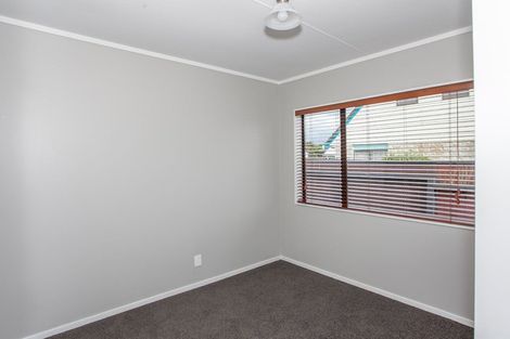 Photo of property in 62 Benmore Avenue, Cloverlea, Palmerston North, 4412