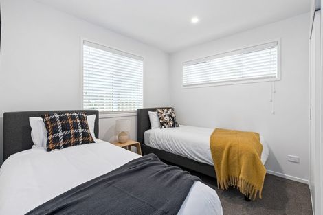 Photo of property in 82 Rosario Crescent, Red Beach, 0932