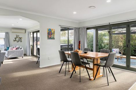 Photo of property in 41 Diomede Glade, Flagstaff, Hamilton, 3210