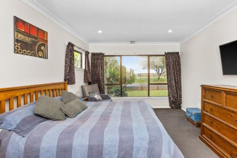 Photo of property in 135 Harold Holt Avenue, Pirimai, Napier, 4112