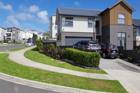 Photo of property in 2 Hirimate Place, Flat Bush, Auckland, 2019