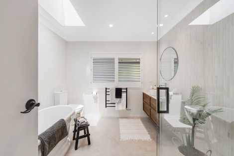 Photo of property in 18 Ara-kotinga, Whitford, Manurewa, 2576