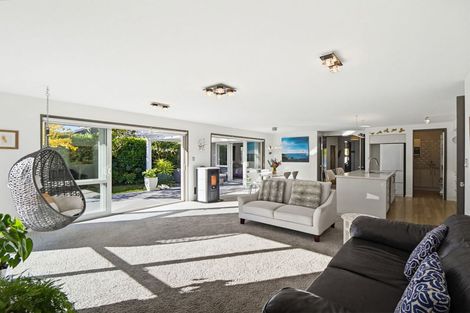 Photo of property in 9 Noble Close, Rangiora, 7400