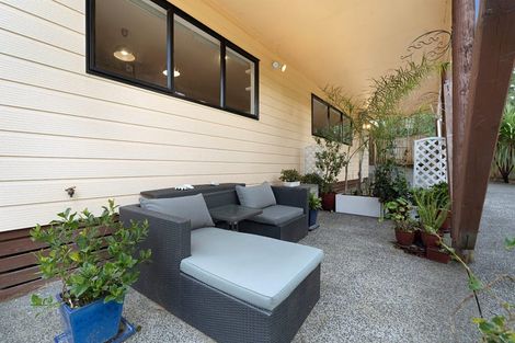 Photo of property in 45 Holmes Drive South, Massey, Auckland, 0614