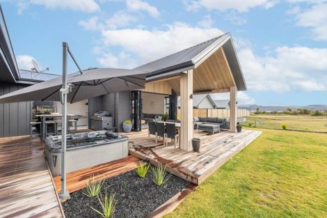 Photo of property in 55 Raupo Crescent, Wharewaka, Taupo, 3330